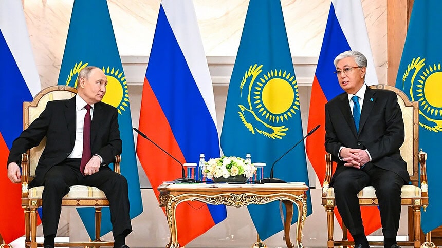 Tokayev'den Putin'e Övgü: 'Rusya'sız Sorun Çözülmez'