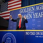 Trump’tan İran ve Petrol Çıkışı: "Hürmüz Kapalı, Gemiler Teksas'a Akıyor"