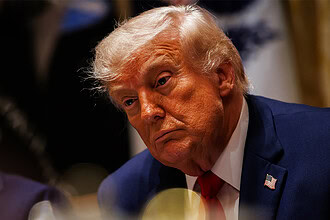 Trump Hürmüz Ablukasını Kaldırıyor: "Gemiler Evine Dönsün"