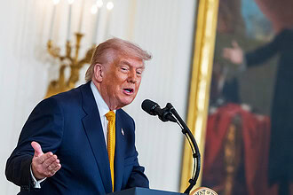 Trump'tan AB'ye Gümrük Uyarısı: 4 Temmuz 2026'ya Kadar Süre