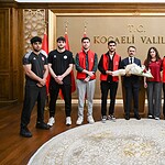 Kocaeli’de Gençlik Haftası Gururu: Genç Temsilcilerden Vali Aktaş’a Anlamlı Ziyaret
