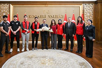 Kocaeli’de Gençlik Haftası Gururu: Genç Temsilcilerden Vali Aktaş’a Anlamlı Ziyaret