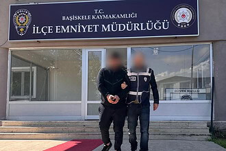 10 Yıl Cezası Bulunan Yağma Suçundan Aranan Şahıs Başiskele’de Yakalandı!