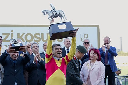100. Gazi Koşusun'da Ödül Töreni