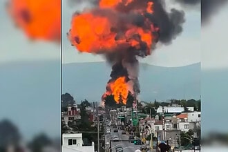 4 LPG Tankeri Patladı: Meksika'da 2 Bin Kişi Tahliye Edildi