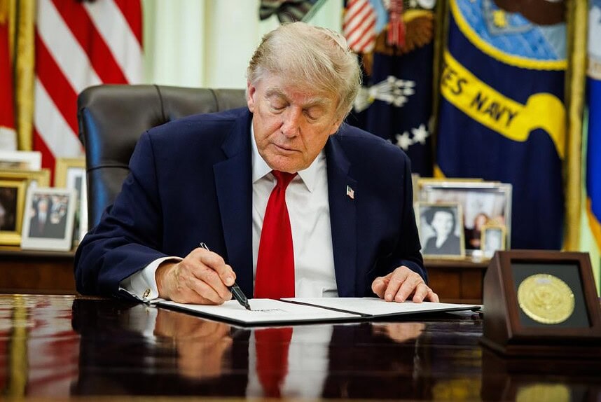 ABD Yüksek Mahkemesi, Trump'ın doğumla vatandaşlığı sınırlayan kararnamesini iptal etti