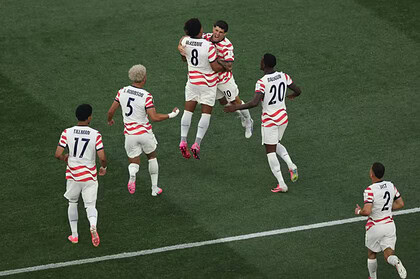 2026 FİFA Dünya Kupası D Grubu: ABD Paraguay’ı 4-1 Mağlup Etti!