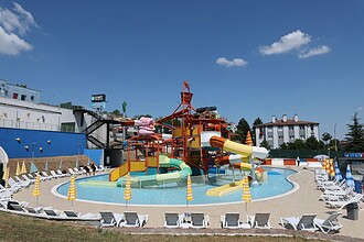 İzmitli Ailelere Müjde: Tepeköy Mahallesi'ndeki Aquapark Sezonu Başlatıyor! Geri Sayım Bitti