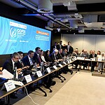 Bakan Kurum, İngiltere'de COP31 İş Dünyası Forumu'nda Konuştu