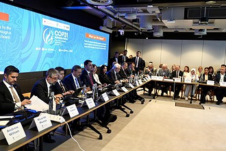 Bakan Kurum, İngiltere'de COP31 İş Dünyası Forumu'nda Konuştu