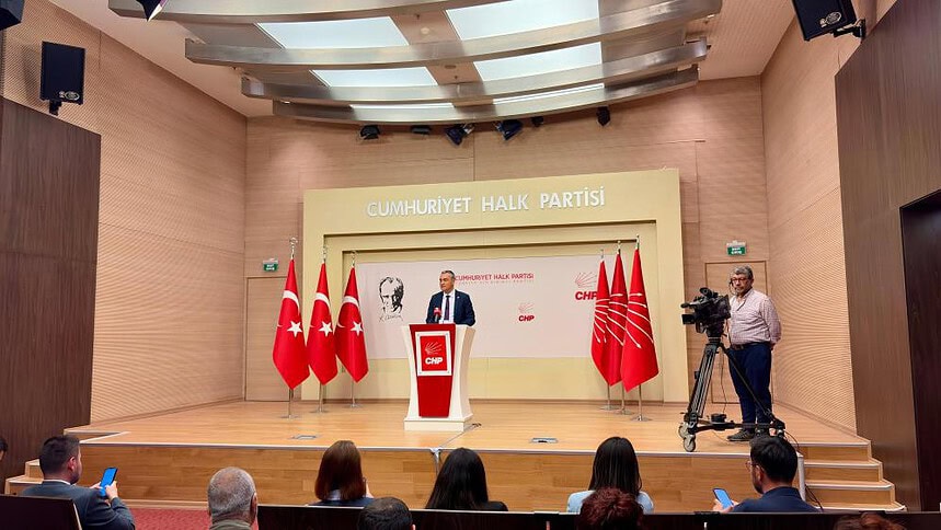 CHP Sözcüsü Sarı İstifaların Muhatabı CHP Genel Merkezi Değil