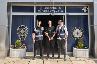 Kartepe'de Cinayet Firarisi M.E. Yakalandı: Operasyonunda Ele Geçirilen Nakit Para ve Silahlar Şoke Etti!
