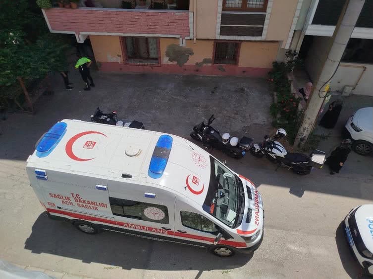Darıca'da Şüpheli Ölüm Misafirliğe Gittiği Evde Başından Vurulan Genç Kız Kurtarılamadı