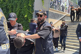Fidye İçin Erhan Karaal'ı Kaçırmışlardı! İkiz Plaka Oyunu Çöktü: 12 Şüpheli Anadolu Adliyesi’nde!