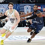 Fenerbahçe Final Şansını Bir Sonraki Maça Bıraktı