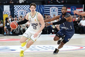 Fenerbahçe Final Şansını Bir Sonraki Maça Bıraktı