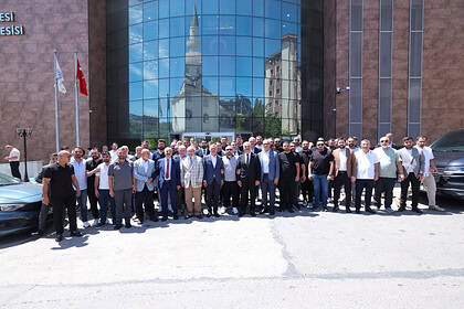 Gebze Bölgesi Esnafı İstedi, Başkan Onayladı: Kocaeli'de Otomotiv Sektörünü Rahatlatacak Proje!