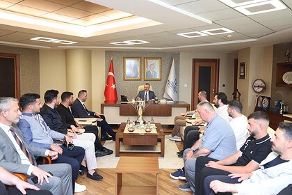 Şampiyon Gölcükspor’dan Başkan Büyükakın’a Ziyaret: "3. Lig’de Başarılar Diliyorum"