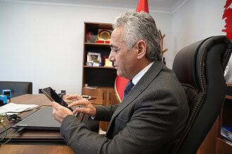 HEKİMSEN HADEM Uygulaması Nedir? Yapay Zeka Destekli Küresel Tıp Projesi Başladı!