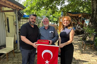 "Her Zaman Yanınızdayız" Diyerek Yola Çıktılar: Karamürsel'de Gazilere Özel Sürpriz!