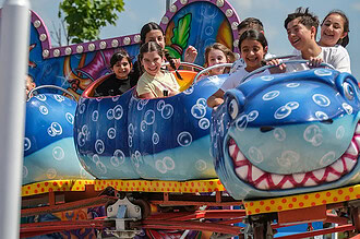 2026 Kocaeli Karneval Çocuk Şenliği: İzmit Millet Bahçesi Lunaparkı Bugün Ücretsiz!