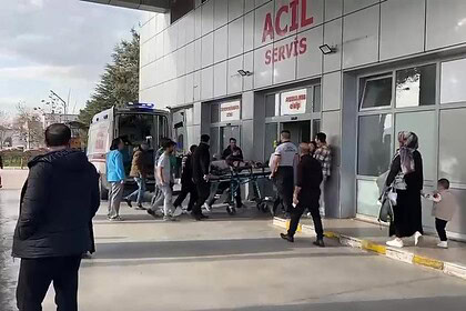 Kocaeli'de İskeleden Düşen 2 İşçi Yaralandı