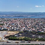 Kocaeli'de Saman Yüklü Tırın Römorkunda Çıkan Yangın Mahalleyi Sardı
