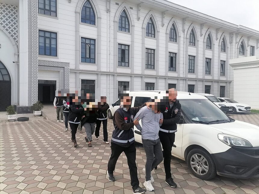 Kocaeli'deki Çamaşırhane Cinayetinde İlk Duruşma 1 Sanığa Tahliye Kararı