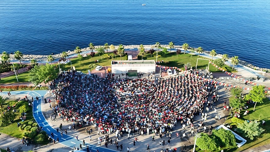 Kocaeli İlçelerinde Türkiye Avustralya Maçı Coşkusu Fotoğraflara Yansıdı!