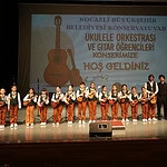 Konservatuvar Öğrencileri Hem Çaldı Hem Oynadı
