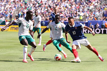 2026 FIFA Dünya Kupası I Grubu: Fransa Senegal'i 3-1 Mağlup Etti! Kylian Mbappe Şov Yaptı!