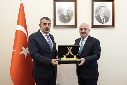 Muzaffer Bıyık Ankara'dan Müjdelerle Döndü! Darıca'ya 5 Yeni Okul ve Uygulama Oteli Geliyor!