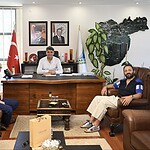 Maşukiye'de Yeni Film Hazırlığı: Ünlü Oyuncu ve Yönetmenden Başkan Kocaman’a Sürpriz Ziyaret!