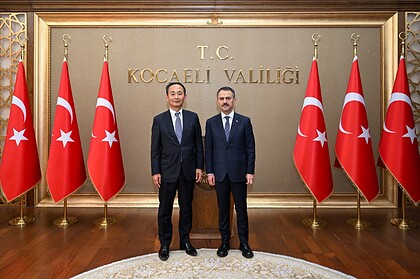 Kocaeli'de Diploması Trafiği: Japonya Başkonsolosu Ryoji’den Vali Aktaş’a Ziyaret!