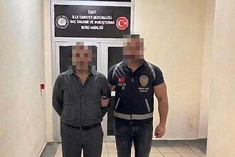 Sahtecilik ve Hırsızlıktan Aranıyordu: 15 Yıl Hapis Cezası Bulunan Firari İzmit'te Yakalandı!