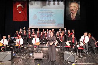 Kocaeli'de Muhteşem Gece: Saygınlar Korosu İkinci Konseriyle Gönülleri Mest Etti!