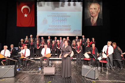 Kocaeli'de Muhteşem Gece: Saygınlar Korosu İkinci Konseriyle Gönülleri Mest Etti!