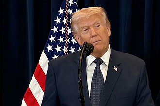 Trump: "İran İle ABD’nin Birkaç Gün Önce Görüşmeleri Kestiğine Dair Sahte Haberler Gerçek Değil"