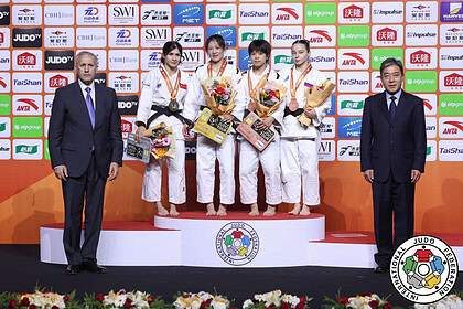 Kocaeli Kağıtspor’lu Tuğçe Beder Çin’de Destan Yazdı: Qingdao Grand Prix 2026’da Gümüş Madalya!