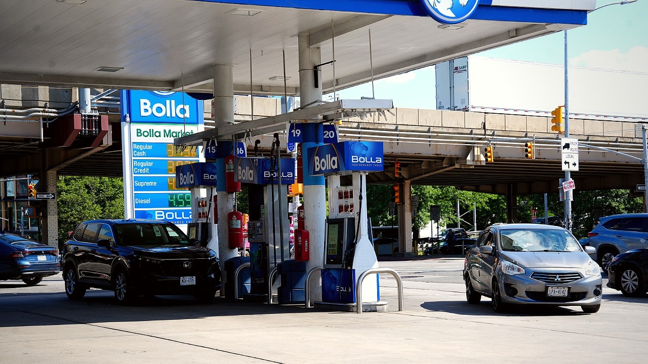 ABD-İran Anlaşması Petrol Fiyatlarını 69 Dolara Çekti