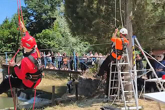 Kocaeli Büyükşehir Belediyesi Afet Eğitim ve Tatbikat Kampı Düzenledi: 1000 Katılımcı Buluştu!