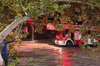 İzmit'te Akçaray Hattında Gece Alarmı: Doğu Kışla Durağında Tramvay Seferlerini Aksatan Olay!