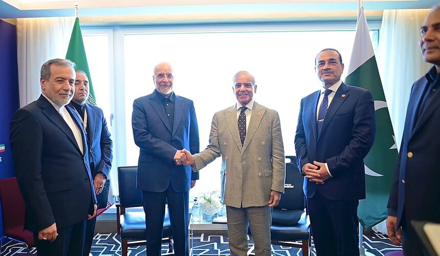 2026 ABD-İran Bürgenstock Müzakereleri: Abbas Arakçi ABD Heyetine Resti Çekti! "Yaptırımların Tamamı Kaldırılmak Zorunda"