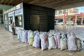 Körfez Belediyesi Sıfır Atık Noktaları: 6 Ayda 30 Ton Atık Kent Kart Yüklemesine Dönüştü!