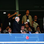 Aziz Yıldırım'a 'Nerede' Tepkisi: Kongrede Arbede