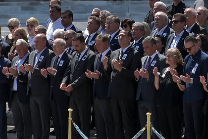 Kılıçdaroğlu ve Özel Mutlak Butlan Kararı Sonrası İlk Kez TBMM'de Yan Yana! Tarihi Tokalaşma!