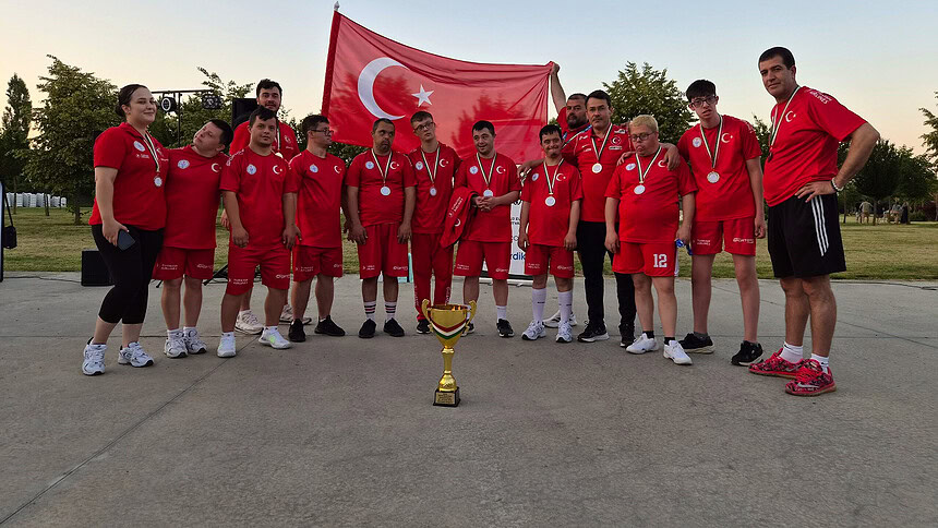 Down Basketbol Milli Takımı Dünya İkincisi: Finalde Arjantin'e 23-18 Mağlup Oldu