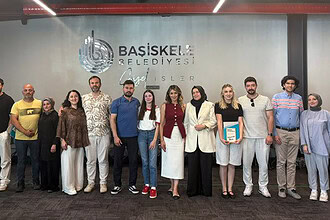 Kocaeli Başiskele'de Evlenecek Çiftler Bu Okulda Buluşuyor: Çiftlerin Yoğun İlgi Gösterdiği Eğitimde 3. Yıl!
