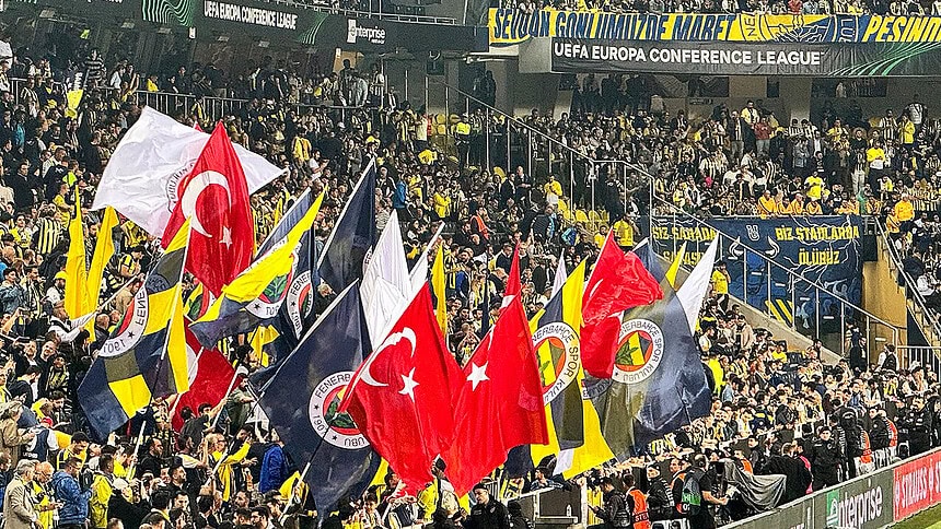 Fenerbahçe'den Teknik Direktör İddialarına Yalanlama