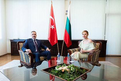 Dışişleri Bakanı Hakan Fidan Bulgaristan'da Velislava Petrova-Chamova ile Görüştü!